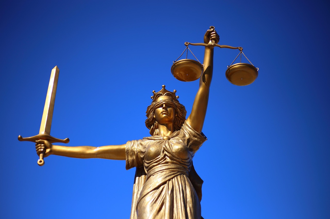 découvrez les enjeux du droit numérique avec notre guide complet sur la législation digitale. explorez les aspects juridiques de la cybersécurité, des données personnelles et des technologies émergentes pour naviguer efficacement dans l'univers numérique.