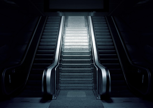 Comment choisir le meilleur revêtement antidérapant pour escalier extérieur en 2025 ?